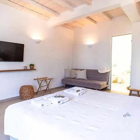 Πανσιόν Vincenzo Family 4*