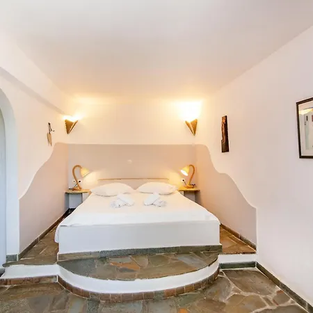 Vincenzo Family Guest house