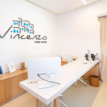 Vincenzo Family Affittacamere Tínos