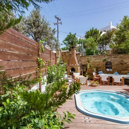 Vincenzo Family 3* Tinos