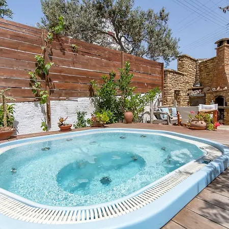 Vincenzo Family 3* Tinos