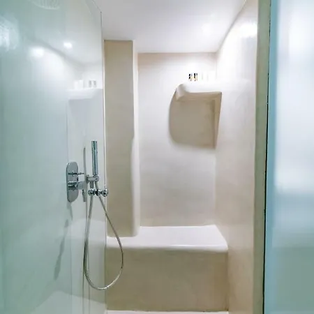 Vincenzo Family Affittacamere Tínos